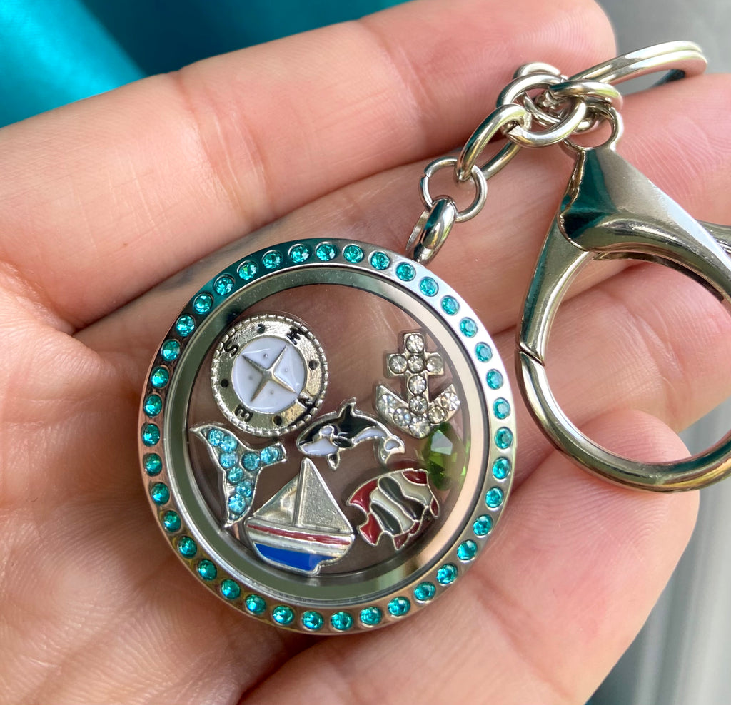 Compass Unique lockets and charms