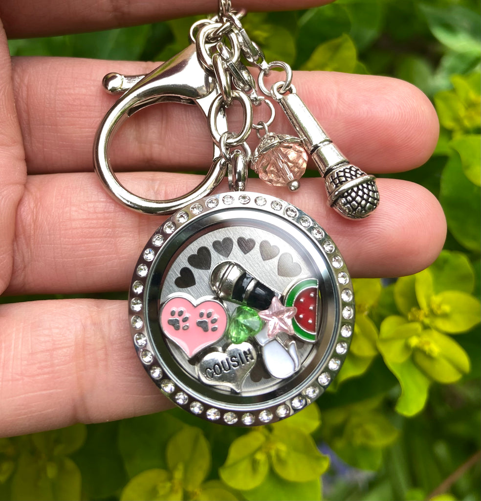Pink crown – Unique lockets and charms